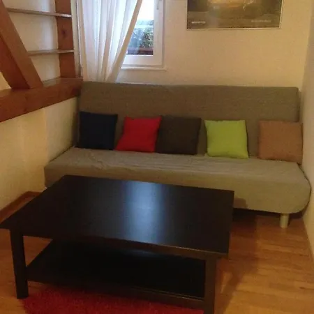 Dormitorium Wohnraum Auf Zeit بيت شباب