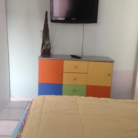 Dormitorium Wohnraum Auf Zeit