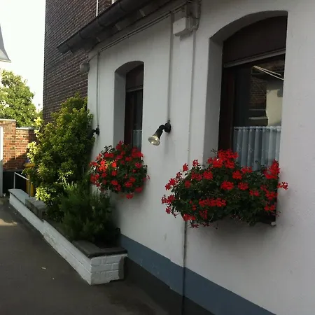 Dormitorium Wohnraum Auf Zeit * كارست