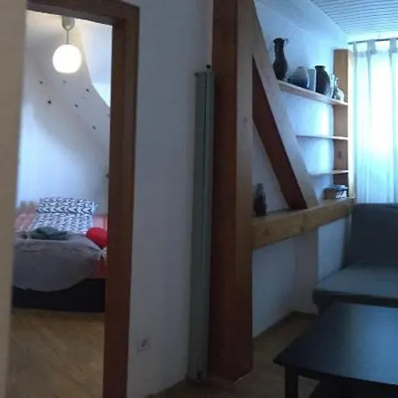 بيت شباب Dormitorium Wohnraum Auf Zeit