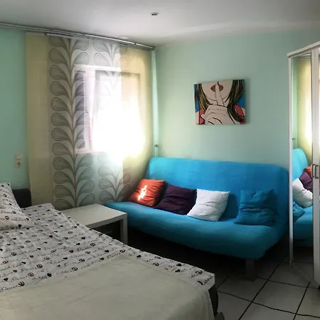 Dormitorium Wohnraum Auf Zeit بيت شباب