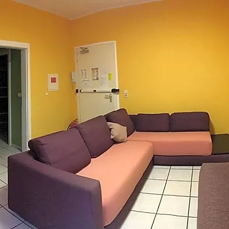 Dormitorium Wohnraum Auf Zeit *