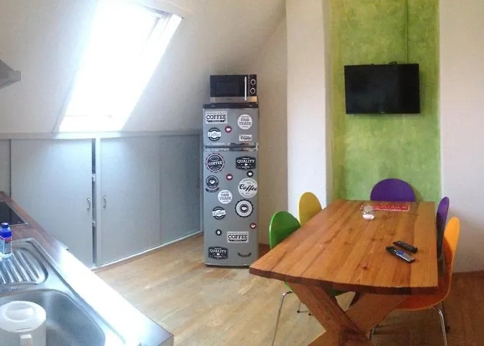 Dormitorium Wohnraum Auf Zeit Auberge de jeunesse Kaarst