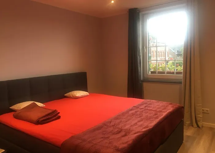 Hostel Dormitorium Wohnraum Auf Zeit *