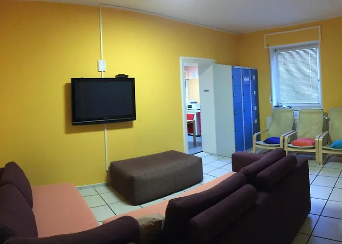 Dormitorium Wohnraum Auf Zeit Auberge de jeunesse Kaarst