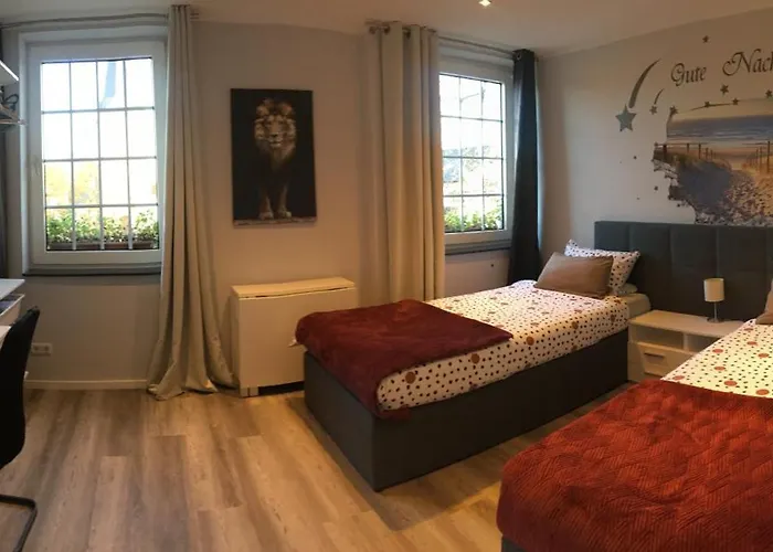 Auberge de jeunesse Dormitorium Wohnraum Auf Zeit