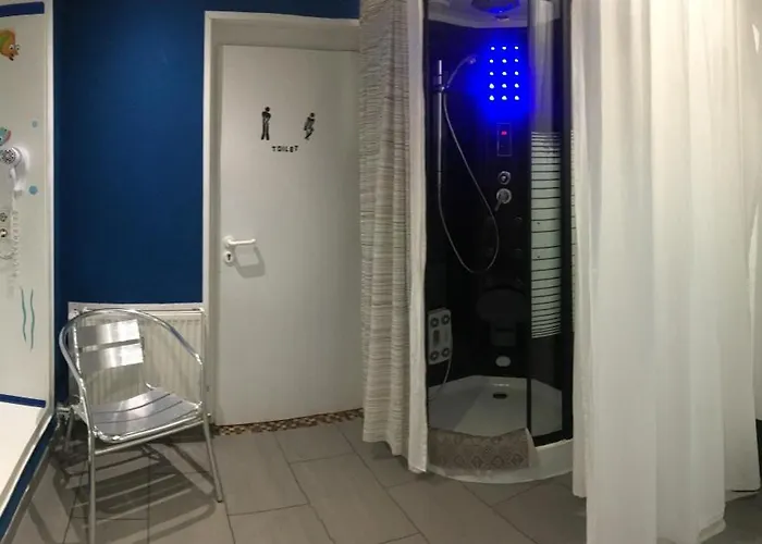 Auberge de jeunesse Dormitorium Wohnraum Auf Zeit